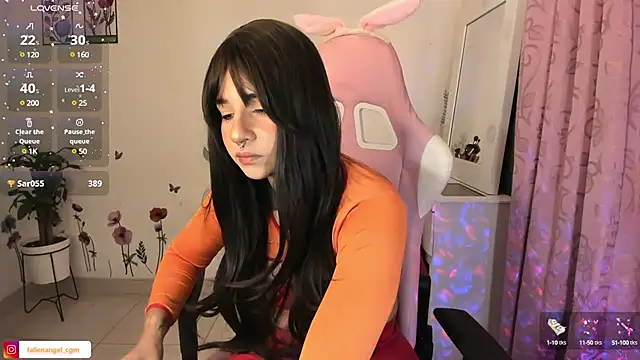 Snapshot of Fallengangel chatting on February 2025 02:22:02 AM Fallengangel online show from February 2025 02:22:02 AM