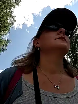 SwedishJennifer online show from July 2026 11:19:01 AM