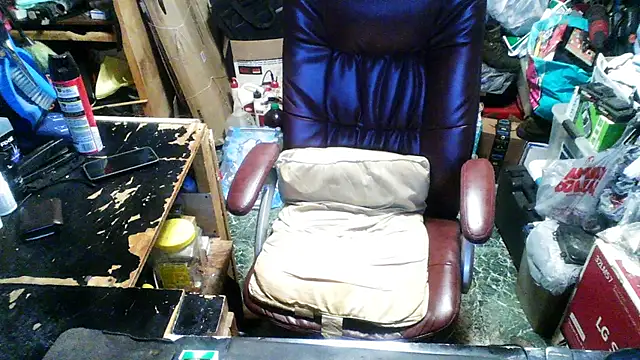 russtee online show from November 2025 07:52:02 PM