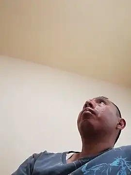 Snapshot of desnudo_Sexoxo chatting on December 2024 08:50:01 PM desnudo Sexoxo online show from December 2024 08:50:01 PM