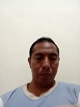 Snapshot of desnudo_Sexoxo chatting on January 2025 01:10:01 AM desnudo Sexoxo online show from January 2025 01:10:01 AM