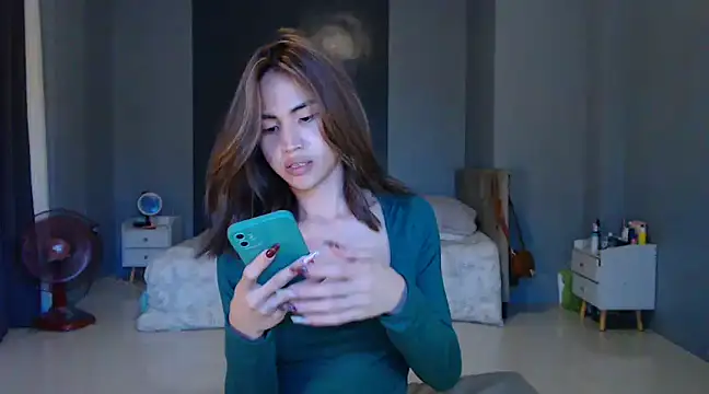 Snapshot of _FoxyFlair chatting on January 2025 07:29:01 AM  FoxyFlair online show from January 2025 07:29:01 AM