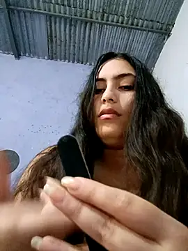 xandra252 online show from June 2026 06:56:02 PM