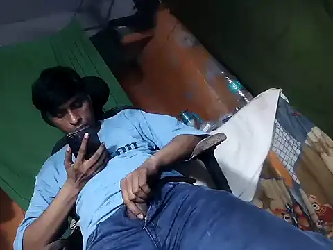 desiboy1101 online show from October 2025 02:07:01 PM