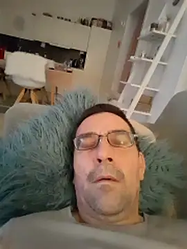 Snapshot of dick81 chatting on February 2026 11:20:01 AM dick81 online show from February 2026 11:20:01 AM