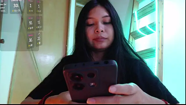 Snapshot of evolet01 chatting on February 2026 02:40:02 AM evolet01 online show from February 2026 02:40:02 AM