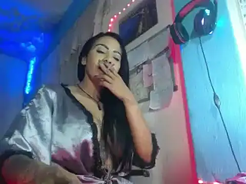 ERIKA-THEDOLL online show from December 2024 01:07:02 AM