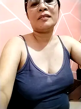  wetty kitty  online show from April 2026 06:55:01 AM