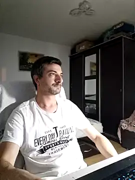 Cipribuddy online show from July 2026 08:05:01 PM