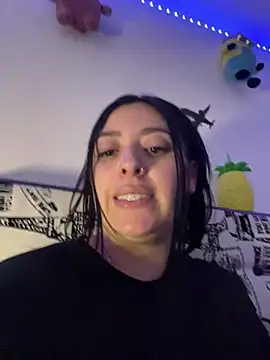 Snapshot of Sofhi_corolinne31 chatting on February 2025 09:48:01 PM Sofhi corolinne31 online show from February 2025 09:48:01 PM