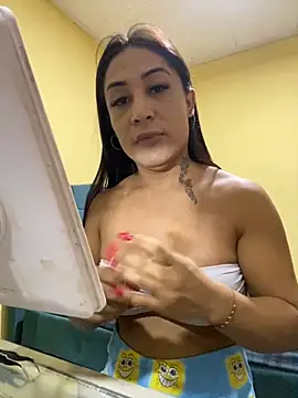 Afroditahott online show from December 2025 08:46:01 PM