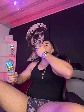 Dimitri Colleman online show from December 2025 09:43:02 PM