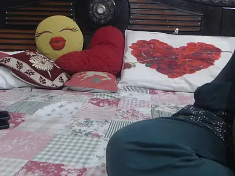 prettyindiandoll online show from April 2026 05:30:01 AM