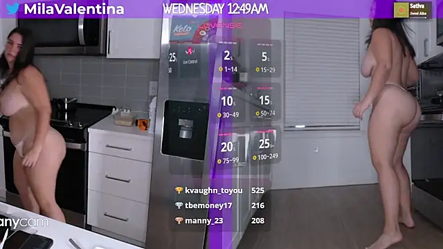 Snapshot of MilaValentina chatting on March 2025 05:50:02 AM MilaValentina online show from March 2025 05:50:02 AM