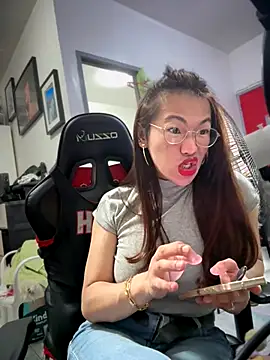 Snapshot of Jakolera2020 chatting on November 2025 11:31:02 AM Jakolera2020 online show from November 2025 11:31:02 AM