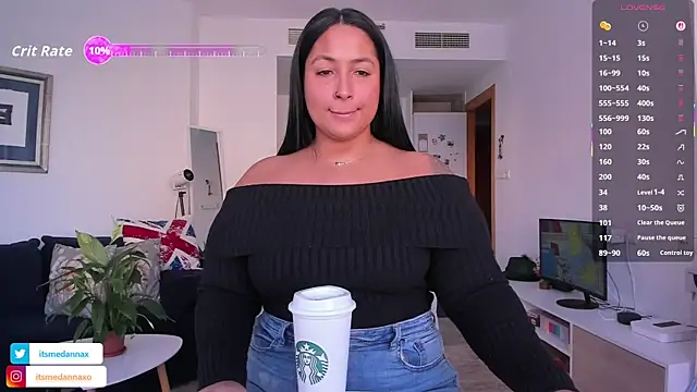 DannaaMeliza online show from November 2025 12:39:02 PM