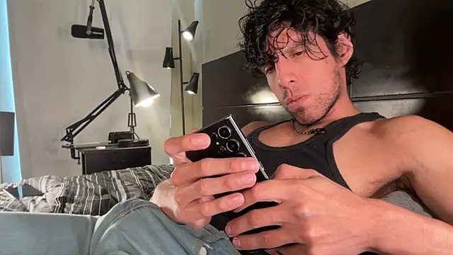 beranco19 online show from February 2026 08:14:02 PM