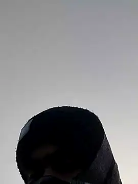 Snapshot of ThethunderPo chatting on December 2024 01:38:02 AM ThethunderPo online show from December 2024 01:38:02 AM