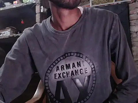 Snapshot of ThethunderPo chatting on December 2024 06:52:02 AM ThethunderPo online show from December 2024 06:52:02 AM