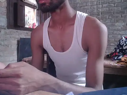 Snapshot of ThethunderPo chatting on October 2025 02:20:01 AM ThethunderPo online show from October 2025 02:20:01 AM