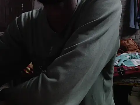 ThethunderPo online show from November 2025 03:25:01 PM