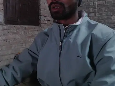 ThethunderPo online show from February 2026 02:32:01 AM