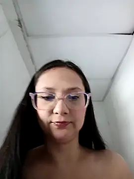 Camilatinass  online show from April 2026 12:11:02 PM