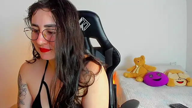 Susan Foxx online show from March 2026 05:40:01 PM