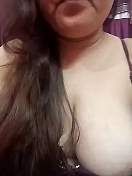 Snapshot of naughtymadam chatting on February 2025 06:02:02 AM naughtymadam online show from February 2025 06:02:02 AM