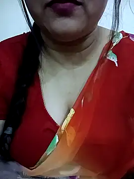 Snapshot of naughtymadam chatting on February 2026 04:40:01 PM naughtymadam online show from February 2026 04:40:01 PM