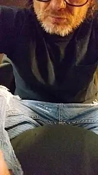 Snapshot of ROBERT0516 chatting on October 2025 12:58:01 AM ROBERT0516 online show from October 2025 12:58:01 AM