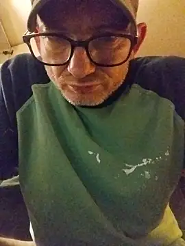 Snapshot of ROBERT0516 chatting on November 2025 01:19:02 AM ROBERT0516 online show from November 2025 01:19:02 AM