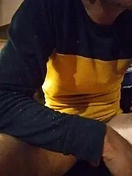 Snapshot of ROBERT0516 chatting on January 2026 06:18:01 AM ROBERT0516 online show from January 2026 06:18:01 AM