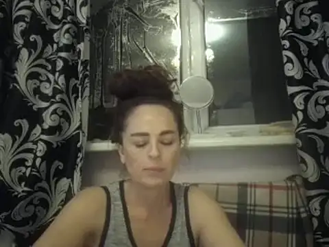 LindaStarS online show from March 2025 05:17:02 PM