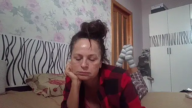 LindaStarS online show from October 2025 06:12:01 AM