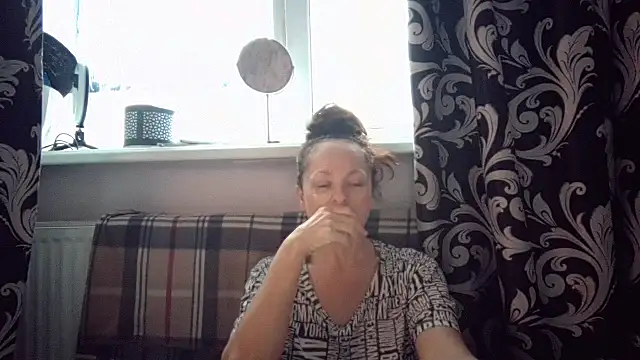 LindaStarS online show from January 2026 05:53:02 AM