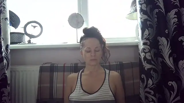 LindaStarS online show from January 2026 06:40:02 AM