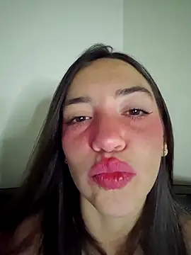 loveuu-bae online show from March 2026 02:06:01 AM