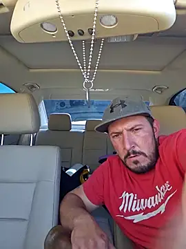 UncutHammer69 online show from November 2025 08:44:01 PM