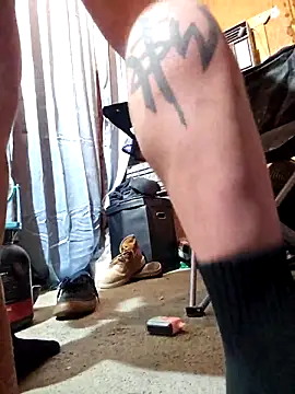 UncutHammer69 online show from February 2026 03:48:01 AM