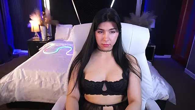Snapshot of EmilyCandyy chatting on October 2025 06:11:02 AM EmilyCandyy online show from October 2025 06:11:02 AM