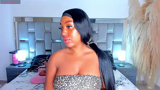 Cammiila online show from March 2026 01:33:01 PM