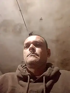 Snapshot of jay2425 chatting on November 2025 01:33:01 AM jay2425 online show from November 2025 01:33:01 AM