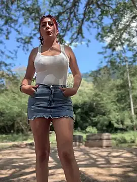 LINDA PATTY94 online show from January 2025 05:28:01 PM