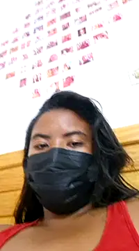 Snapshot of Artinah22 chatting on January 2025 04:27:01 PM Artinah22 online show from January 2025 04:27:01 PM