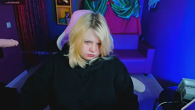 Yoki Shizuko online show from January 2026 06:37:02 AM