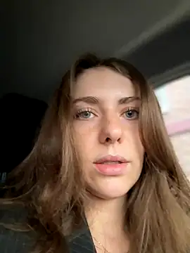 MariiD online show from October 2025 05:57:02 AM