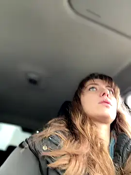 MariiD online show from November 2025 09:20:01 AM