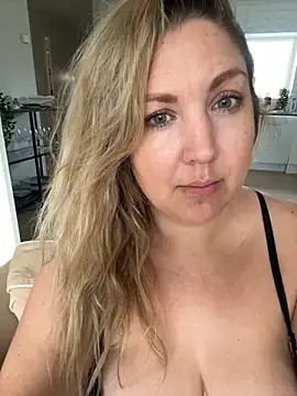 Snapshot of Anna_Alexa chatting on November 2025 10:15:02 AM Anna Alexa online show from November 2025 10:15:02 AM