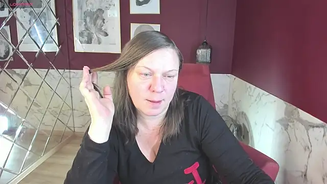 KellyPerfection online show from December 2025 05:24:01 AM